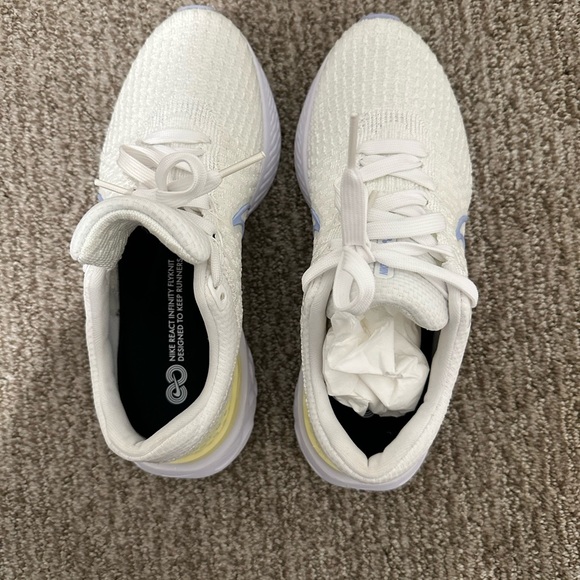 Nike React Infinity 3 - Picture 4 of 5